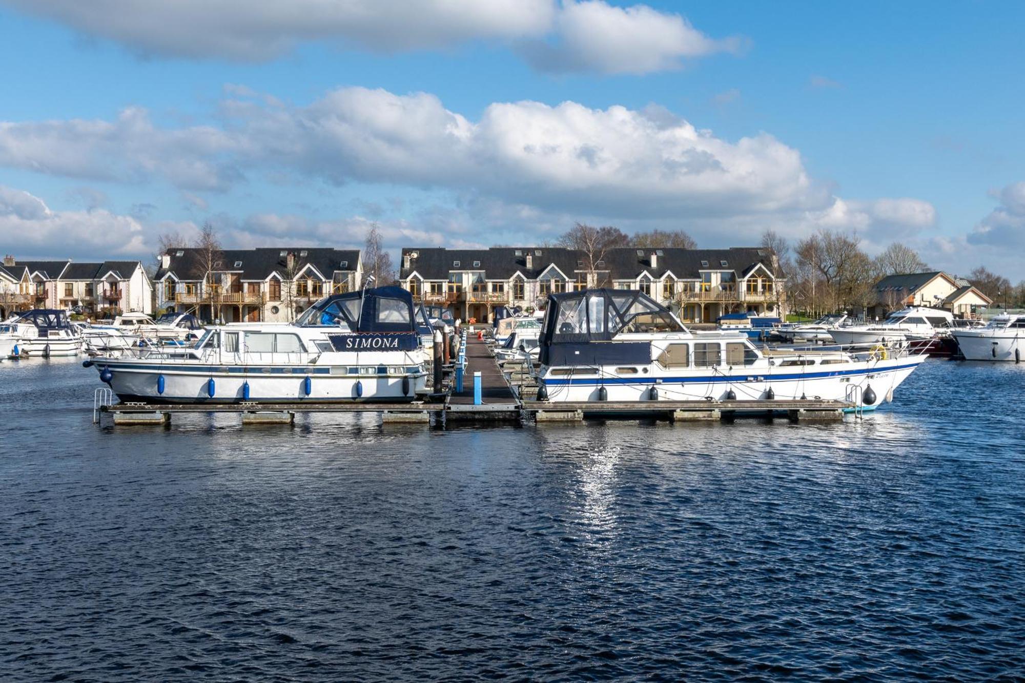 Termonbarry Shannonside - Stylish 5 Bed Marina Home & 40Ft Mooring מראה חיצוני תמונה